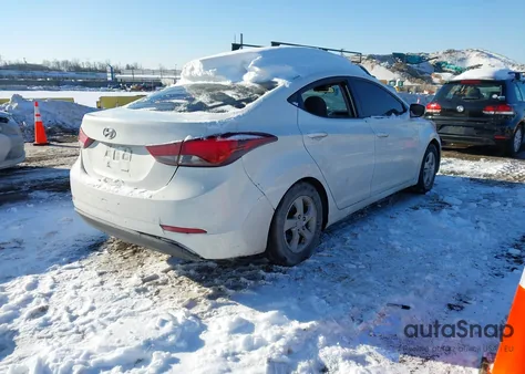 2015 Hyundai Elantra Se z USA, uszkodzony, nr VIN 5NPDH4AE9FH582719